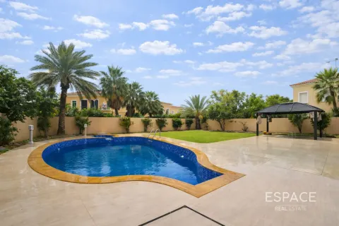 Villa itt: Arabian Ranches, Dubai, EAE, 4 hálószoba, 361 m², azonosító: 738410 - fénykép 17