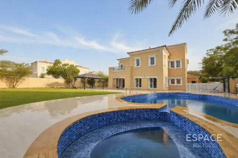 Villa itt: Arabian Ranches, Dubai, EAE, 4 hálószoba, 361 m², azonosító: 738410 - fénykép 1