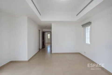 Villa itt: Arabian Ranches, Dubai, EAE, 4 hálószoba, 361 m², azonosító: 738410 - fénykép 15