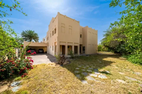 Βίλα σε Meadows, Dubai, ΗΑΕ 4 υπνοδωμάτια, 441 τ.μ. Αρ. 737886 - φωτογραφία 3