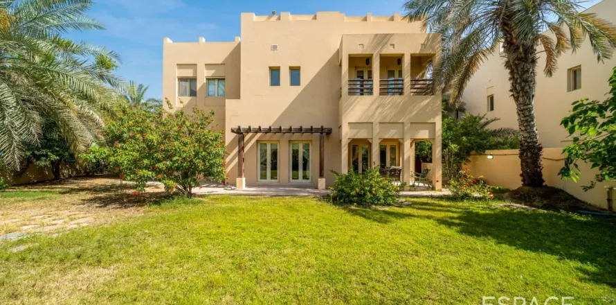 Βίλα σε Meadows, Dubai, ΗΑΕ 4 υπνοδωμάτια, 441 τ.μ. Αρ. 737886