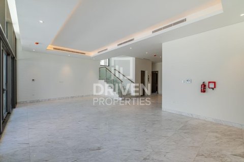 Vilë në Mohammed Bin Rashid City, Dubai, Emiratet e Bashkuara Arabe 4 dhoma gjumi, 595.69 m2. № 767266 - Foto 7