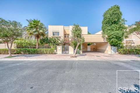 וילה להשכרה ב Meadows, Dubai, איחוד האמירויות  5 חדרי שינה, 552 מ"ר, מספר 650753 - תמונה 6