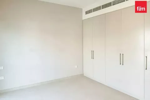 Villetta a schiera in affitto a Dubai, EAU 3 camere da letto, 121.2 mq. № 640253 - foto 7