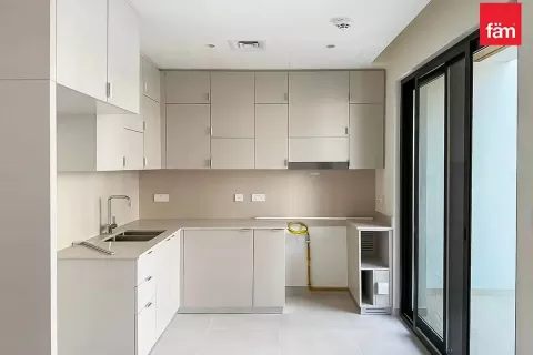 Villetta a schiera in affitto a Dubai, EAU 3 camere da letto, 121.2 mq. № 640253 - foto 4