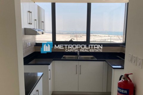 Üürile anda korter on the Saadiyat Island, Abu Dhabi, AÜE: 2 magamistoaga, 105.6 m² Nr 640238 - pilt 14