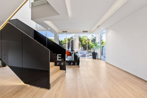 Villa in affitto a Dubai, EAU 4 camere da letto № 681720 - foto 14