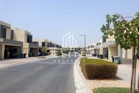 Vila v Dubai Hills Estate, Dubai, SAE 4 spálne č. 681721 - Fotografia 10