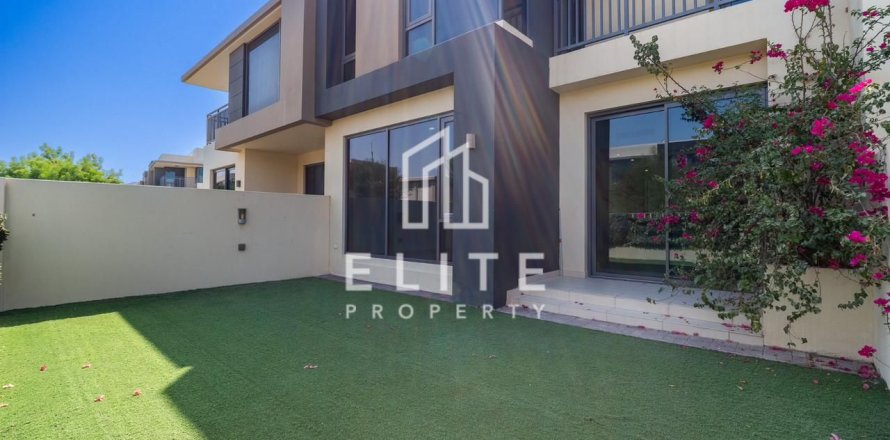 Villa in Dubai Hills Estate, Dubai, VAE: 4 Schlafzimmer Nr. 681723