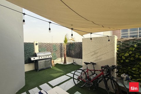 Townhouse sa Dubai, UAE 1 silid-tulugan, 88.5 sq.m. № 631910 - larawan 19