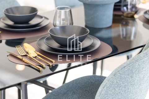 Appartement te koop in Dubai, VAE 1 slaapkamer, 69 vr.m., nr 681922 - foto 15