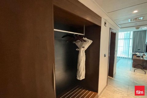 Apartament hotelowy na sprzedaż w Business Bay, Dubai, ZEA 1 sypialnia, 68.9 mkw., nr 640317 - zdjęcie 4