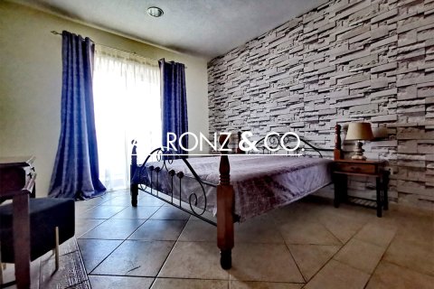 Lägenhet till försäljning i Dubai Marina, Dubai, UAE 2 sovrum, 110 kvm Nr. 699130 - fotografi 13