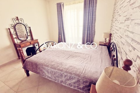 Lägenhet till försäljning i Dubai Marina, Dubai, UAE 2 sovrum, 110 kvm Nr. 699130 - fotografi 6