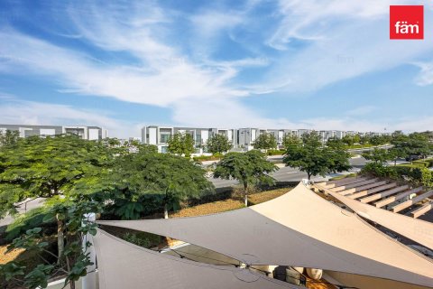 Villa zum Verkauf in Dubai, VAE 4 Schlafzimmer, 400 m2 Nr. 678988 - Foto 8
