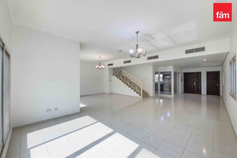 Villa til leie i Dubai, Emiratene 4 soverom, 501.5 kvm Nr. 655839 - Foto 13