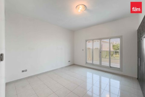 Villa til leie i Dubai, Emiratene 4 soverom, 501.5 kvm Nr. 655839 - Foto 9