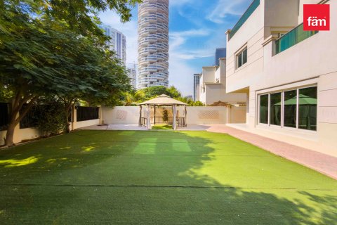 Villa til leie i Dubai, Emiratene 4 soverom, 501.5 kvm Nr. 655839 - Foto 5