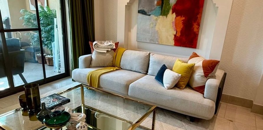 Apartman u gradu Old Town, Dubai, UAE 1 spavaća soba, 92.8 m2 Br. 655838