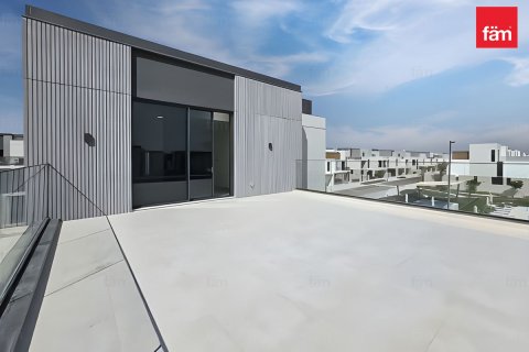 Vilă de închiriat în Dubai, EAU 4 dormitoare, 456 mp.  №655836 - poză 5