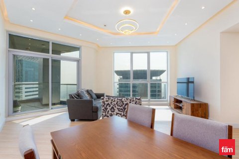דירה להשכרה ב Dubai Marina, Dubai, איחוד האמירויות  2 חדרי שינה, 111.4 מ"ר, מספר 645074 - תמונה 2