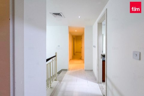 Vila u gradu Dubai, UAE 3 spavaće sobe, 380.2 m2 Br. 645071 - Slika 15