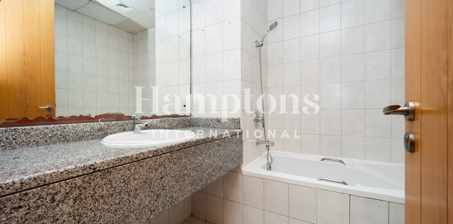 Apartament në Discovery Gardens, Dubai, Emiratet e Bashkuara Arabe 2 dhoma gjumi, 128.02 m2. № 697513