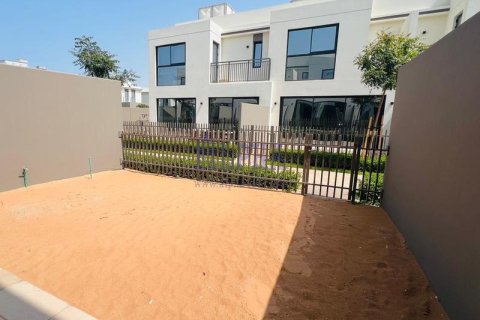 Townhouse di Al Hamra Village, Ras Al Khaimah, UEA 2 kamar tidur, 137 m2 nomor 697526 - foto 8