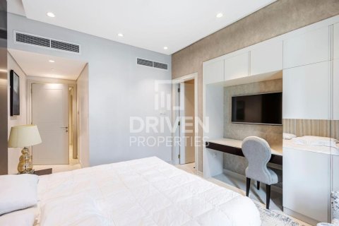 דירה להשכרה ב Downtown Dubai (Downtown Burj Dubai), Dubai, איחוד האמירויות 3 חדרי שינה, 160.54 מ"ר, מספר 745649 - תמונה 9