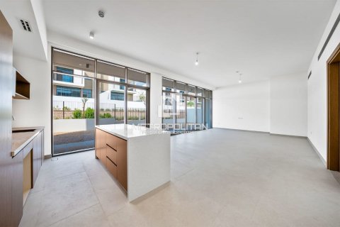 Villa en alquiler en Al Furjan, Dubai, EAU 4 dormitorios, 452 m2 № 664285 - foto 5