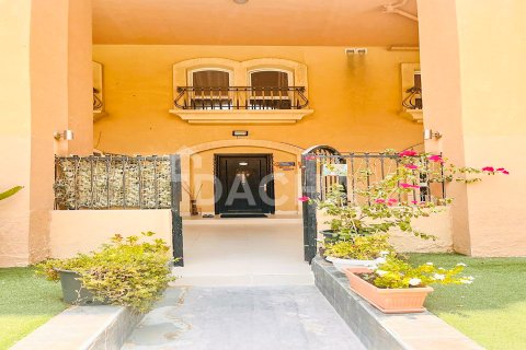 דופלקס ב Jumeirah Village Circle, Dubai, איחוד האמירויות 3 חדרי שינה, 262 מ