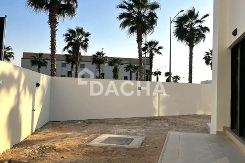 Shtëpi në qytet në DAMAC Hills (Akoya by DAMAC), Dubai, Emiratet e Bashkuara Arabe 6 dhoma gjumi, 412 m2. № 706758 - Foto 10