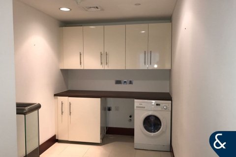 World Trade Center, Dubai, संयुक्त अरब अमीरात में अपार्टमेंट, 2 बेडरूम, 196 वर्ग मीटर, संख्या 667717 - फ़ोटो 8