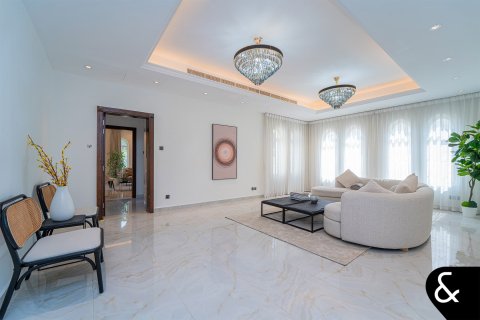 فيلا للبيع في المرابع العربية، دبي، الإمارات العربية المتحدة 7 غرفة نوم ، 1159 متر مربع ، رقم 667716 - صورة 12