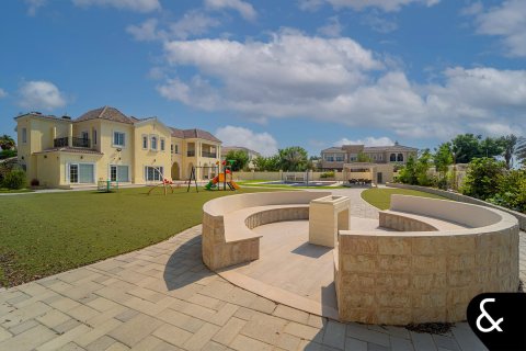 Villa zum Verkauf in Arabian Ranches, Dubai, VAE 7 Schlafzimmer, 1159 m2 Nr. 667716 - Foto 30