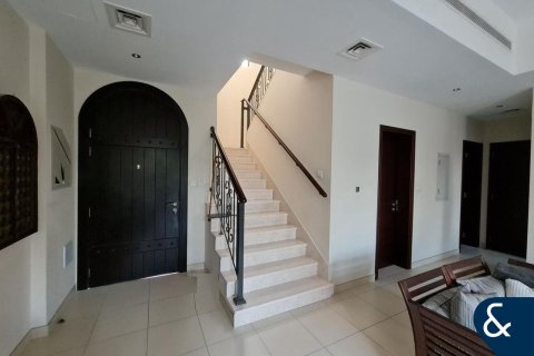 Villa till försäljning i Reem, Dubai, UAE 3 sovrum, 203 kvm Nr. 667720 - fotografi 10