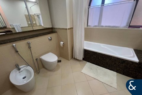 Apartament de vânzare în Jumeirah Beach Residence, Dubai, EAU 3 dormitoare, 176 mp. №667719 - poză 9