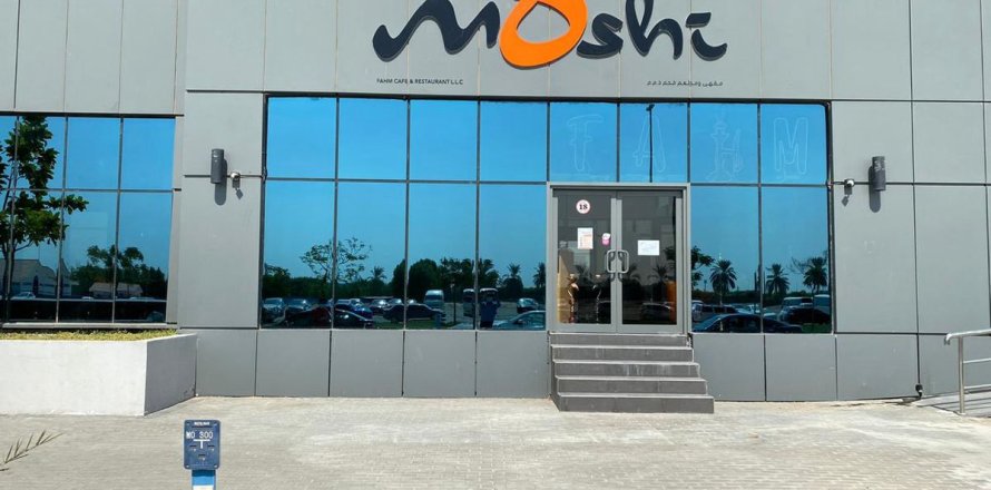 Obchod v Business Bay, Dubai, SAE 90.3 m2 č. 751866