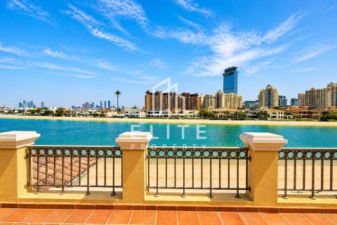 Villa til salg i Palm Jumeirah, Dubai, UAE 1 værelse, 665 kvm № 736334 - foto 15