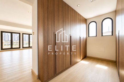 Villa til salg i Palm Jumeirah, Dubai, UAE 1 værelse, 665 kvm № 736334 - foto 7