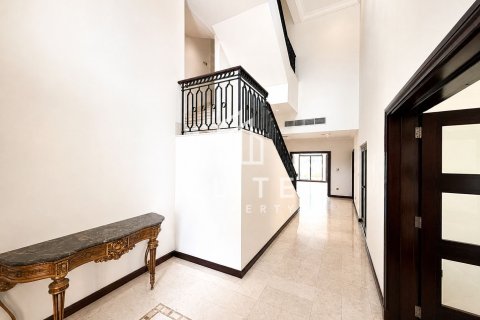 Villa til salg i Palm Jumeirah, Dubai, UAE 1 værelse, 665 kvm № 736334 - foto 19