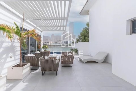 Villa til salg i Palm Jumeirah, Dubai, UAE 6 soveværelser, 622 kvm № 736335 - foto 17