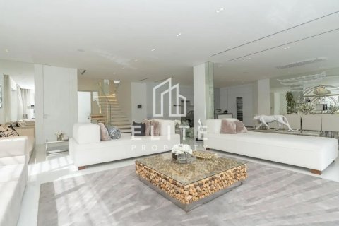 Villa til salg i Palm Jumeirah, Dubai, UAE 6 soveværelser, 622 kvm № 736335 - foto 24