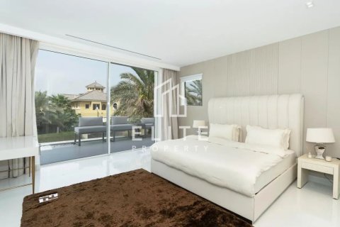 Villa til salg i Palm Jumeirah, Dubai, UAE 6 soveværelser, 622 kvm № 736335 - foto 14