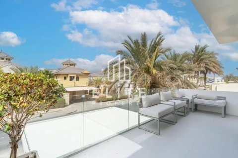 Villa til salg i Palm Jumeirah, Dubai, UAE 6 soveværelser, 622 kvm № 736335 - foto 5