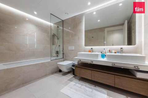 Apartment in Umm Suqeim, Dubai, UAE 3 bedrooms, 169.8 sq.m. № 726383 - photo 26
