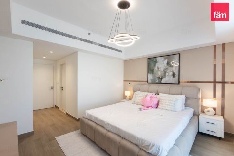Apartment in Umm Suqeim, Dubai, UAE 3 bedrooms, 169.8 sq.m. № 726383 - photo 13