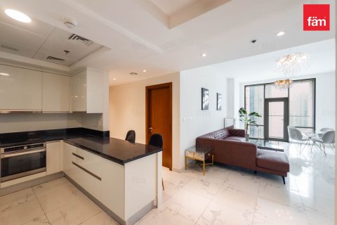 Appartamento a Business Bay, Dubai, EAU 2 camere da letto, 126.3 mq. № 726384
