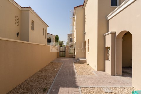 Villa te koop in Serena, Dubai, VAE 3 slaapkamers, 259.9 vr.m., nr 707309 - foto 2