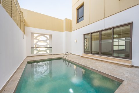 Müüa korter asukohaga Jumeirah Beach Residence, Dubai, AÜE: 5 magamistoaga, 569.47 m² Nr 749135 - pilt 25